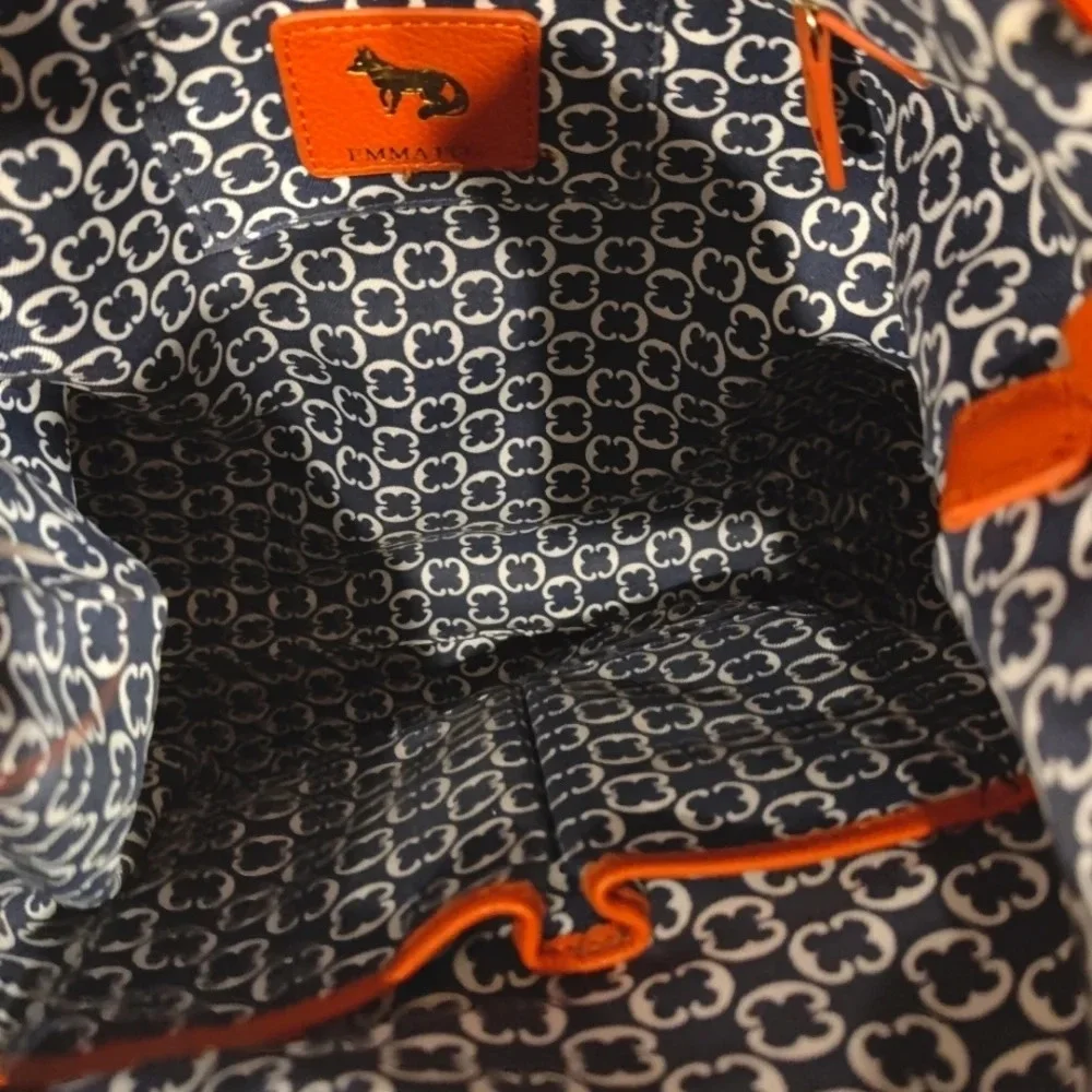 Emma Fox Hobo Bag EUC ❤️